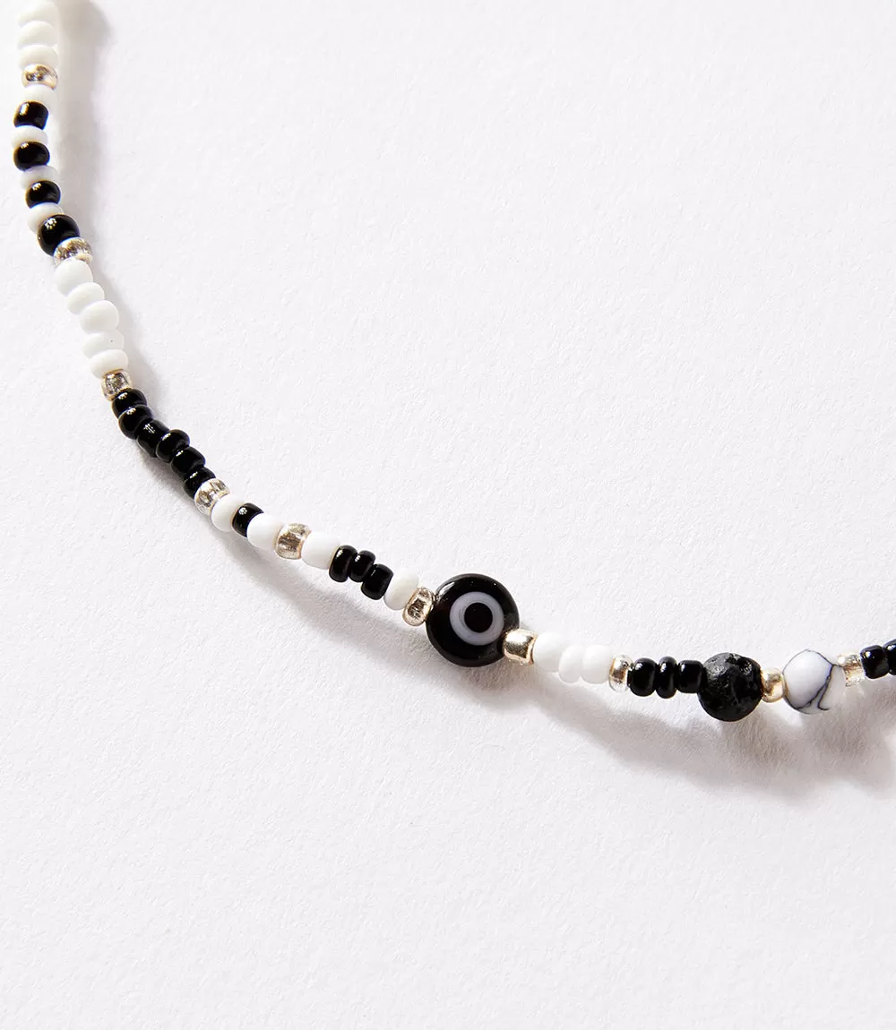 Black and White Beaded Bracelet