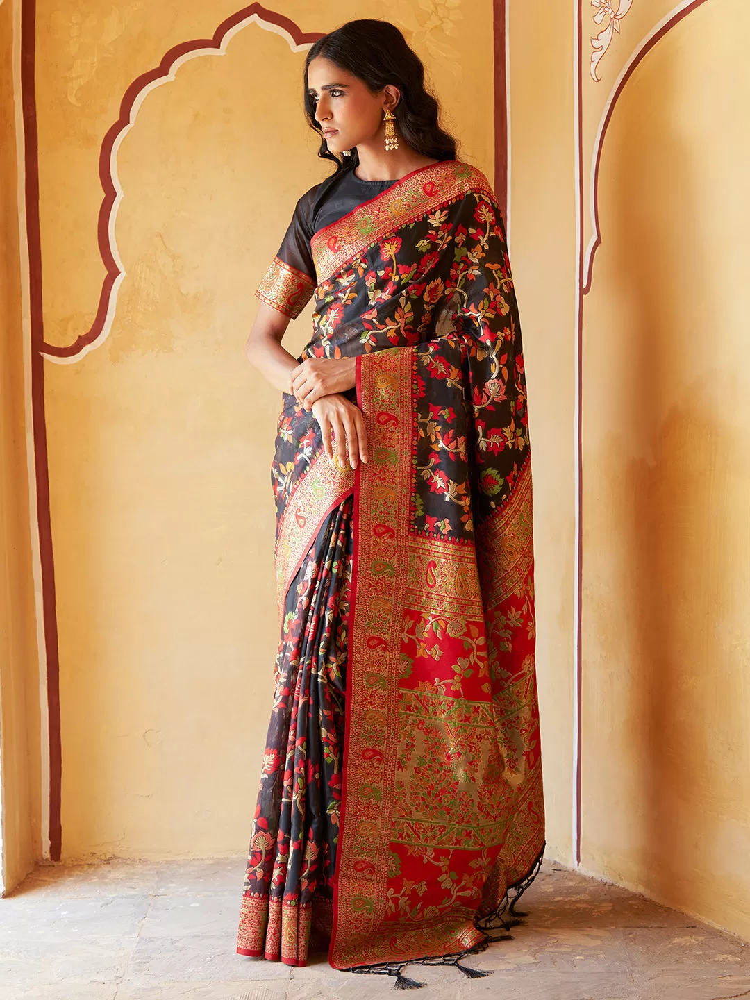 Black Chanderi Silk Pashmina Saree with Unstitched Blouse Piece