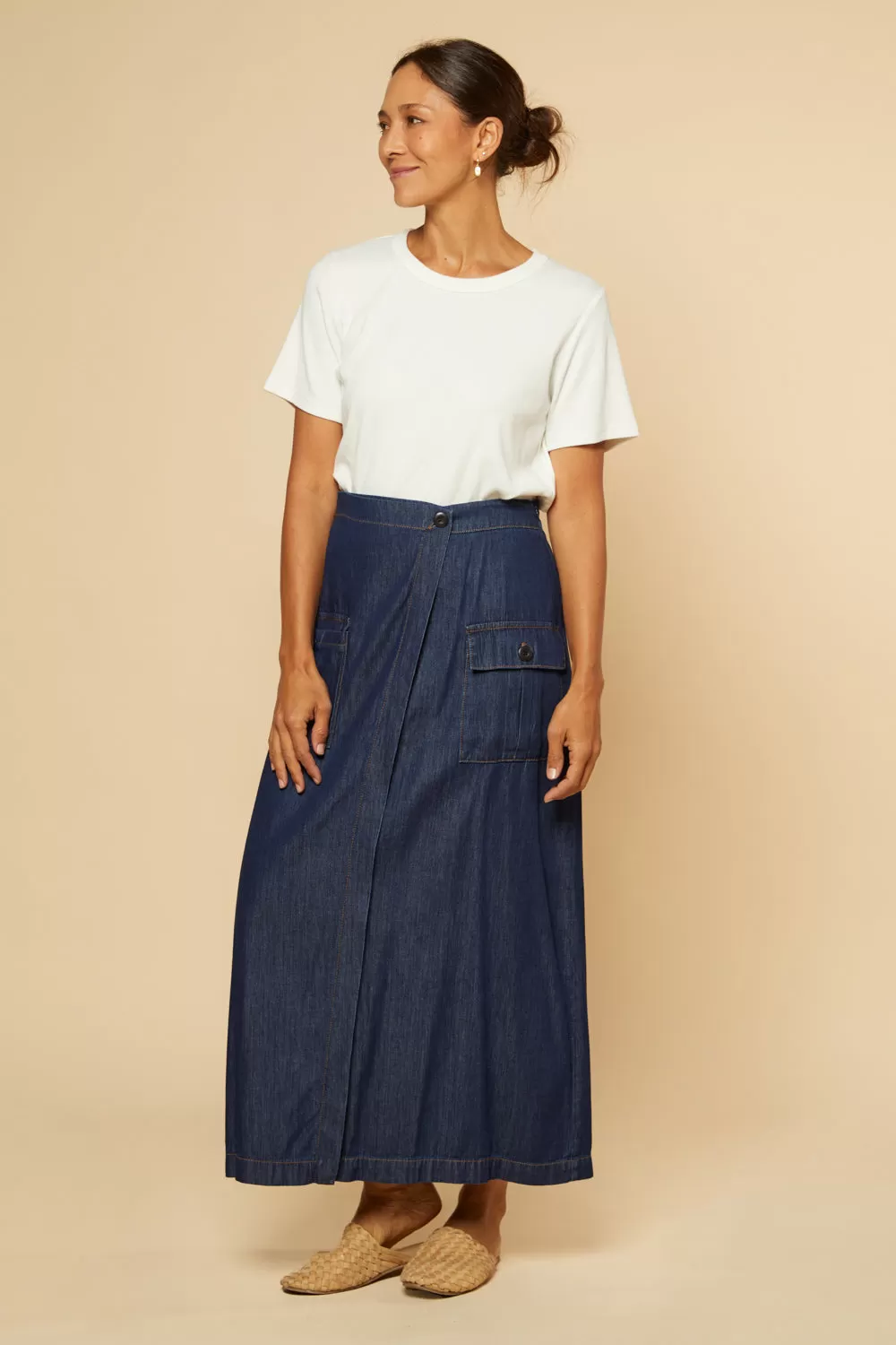 Charley Pocket Skirt in Dark Wash