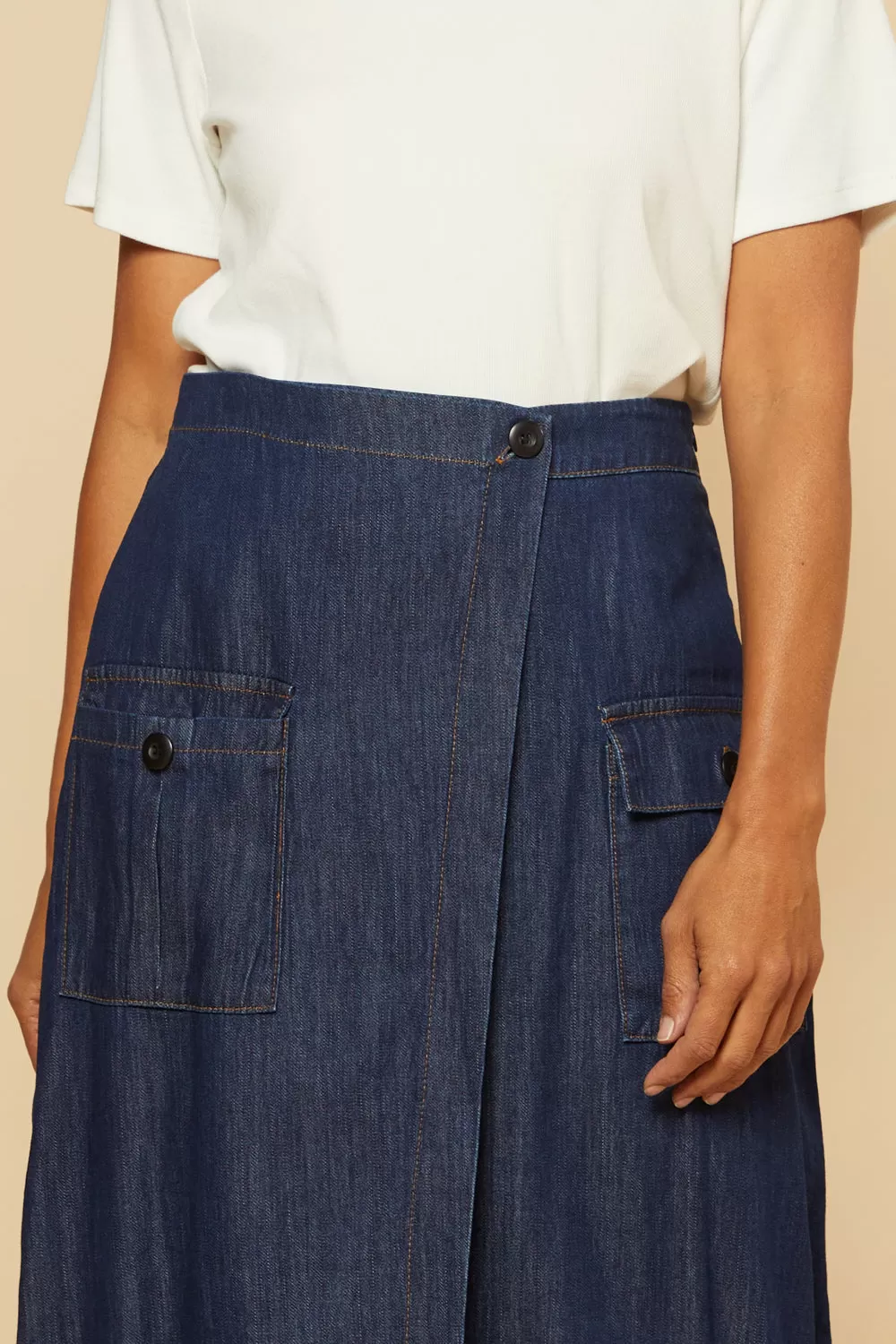 Charley Pocket Skirt in Dark Wash