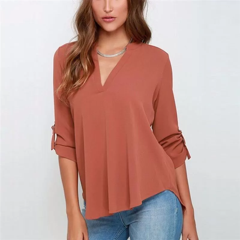 CHIFFON V-NECK BLOUSE  WITH 3/4 SLEEVES