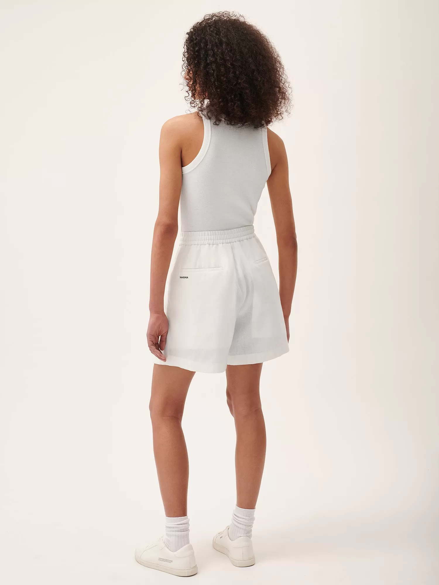 DNA Aloe Linen Mid Length Shorts—off-white