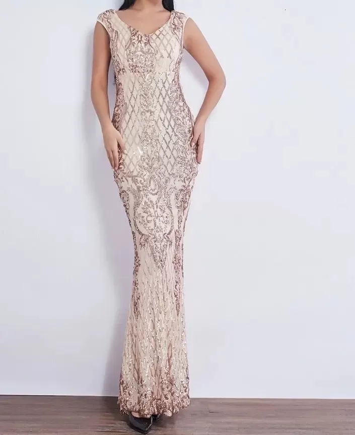 Effie Sleeveless Sequin Evening dress