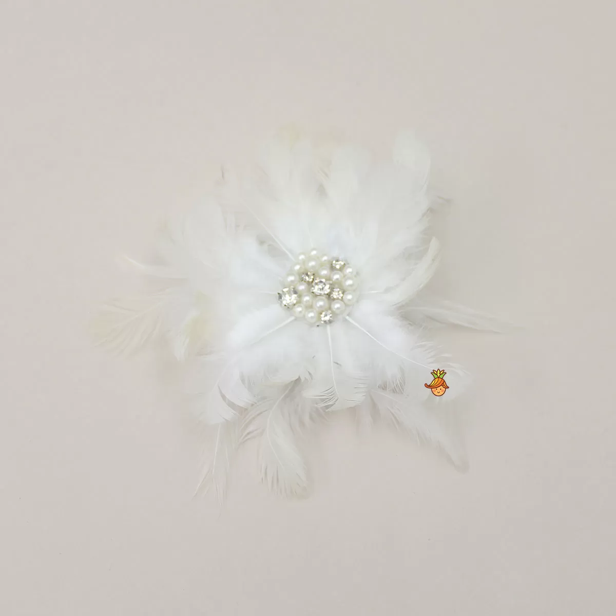 Elegant White Alligator Hair Clip