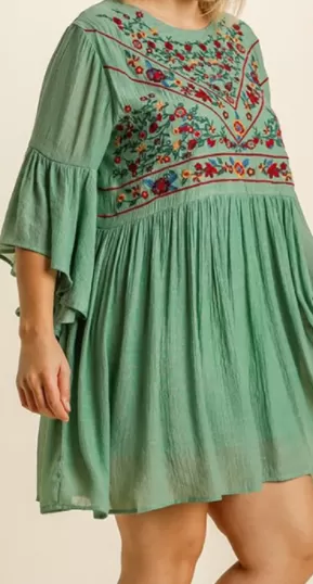 Floral Embroidered Keyhole Dress