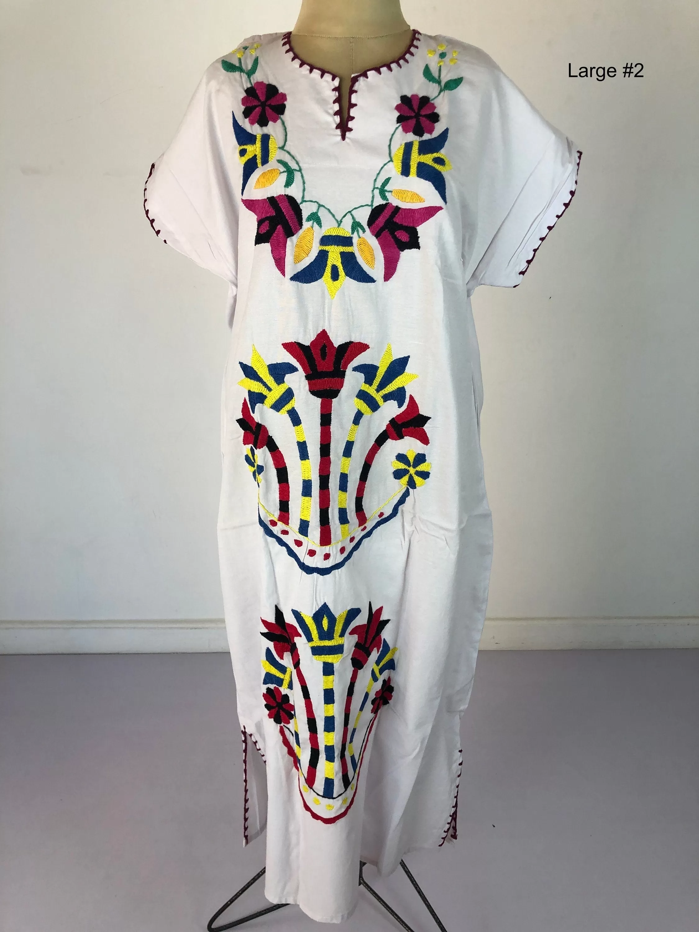 Hand embroidered white caftan, vacation caftan, summer caftan, Summer, beach caftan, resorts caftan,,  caftans for women, size Large