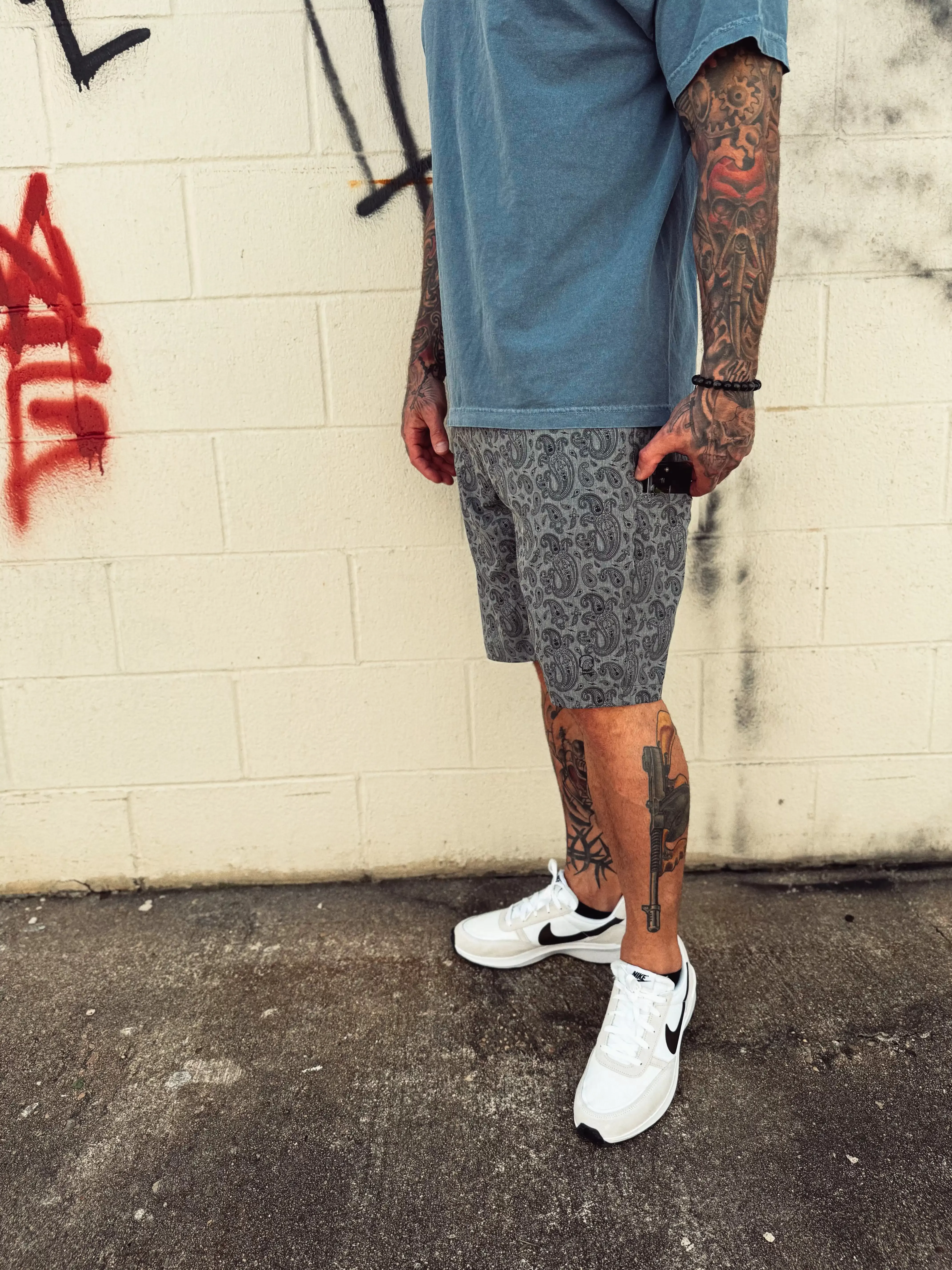 HYBRID GREY W/BLACK TDC PAISLEY SHORTS