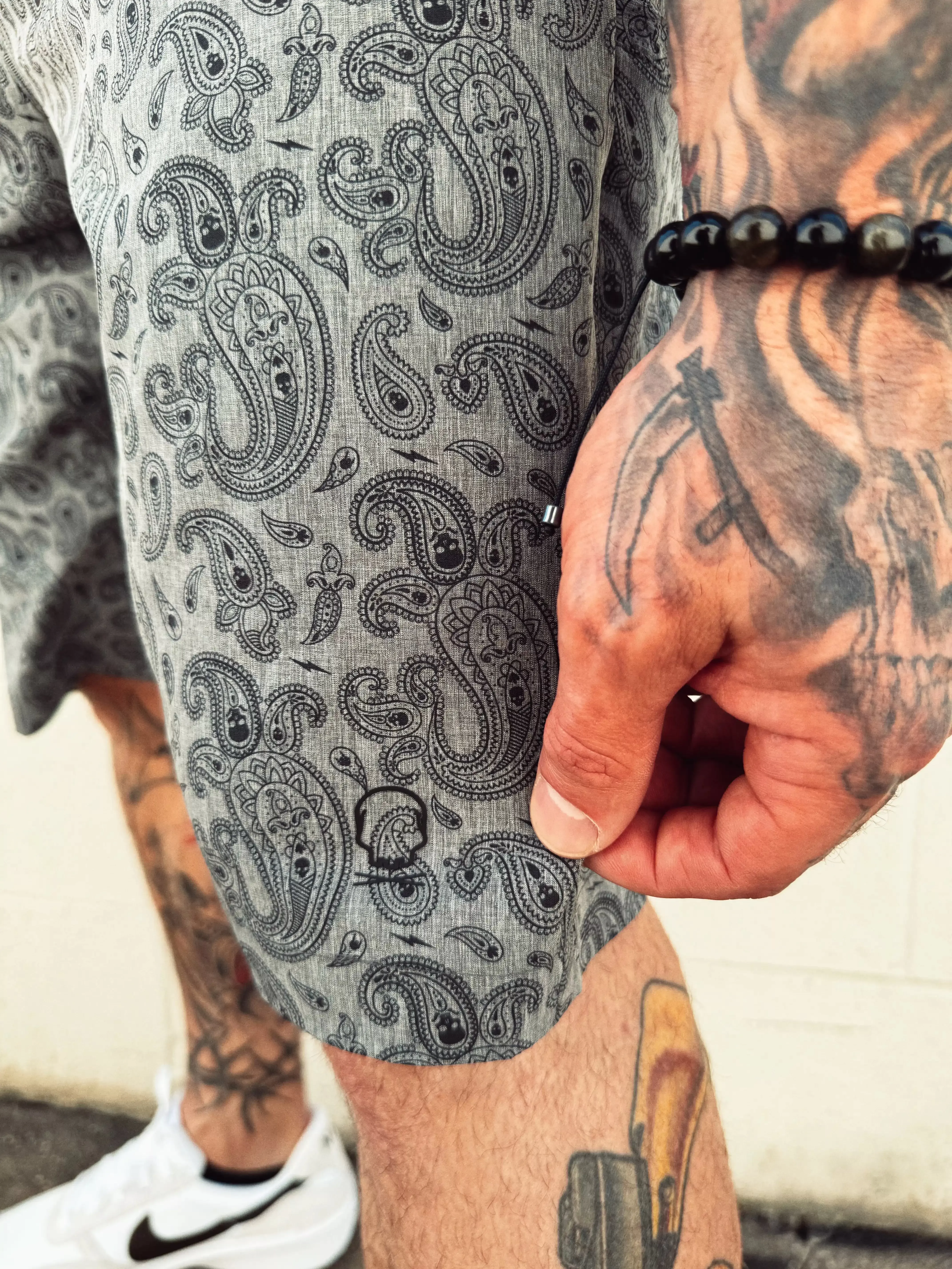 HYBRID GREY W/BLACK TDC PAISLEY SHORTS