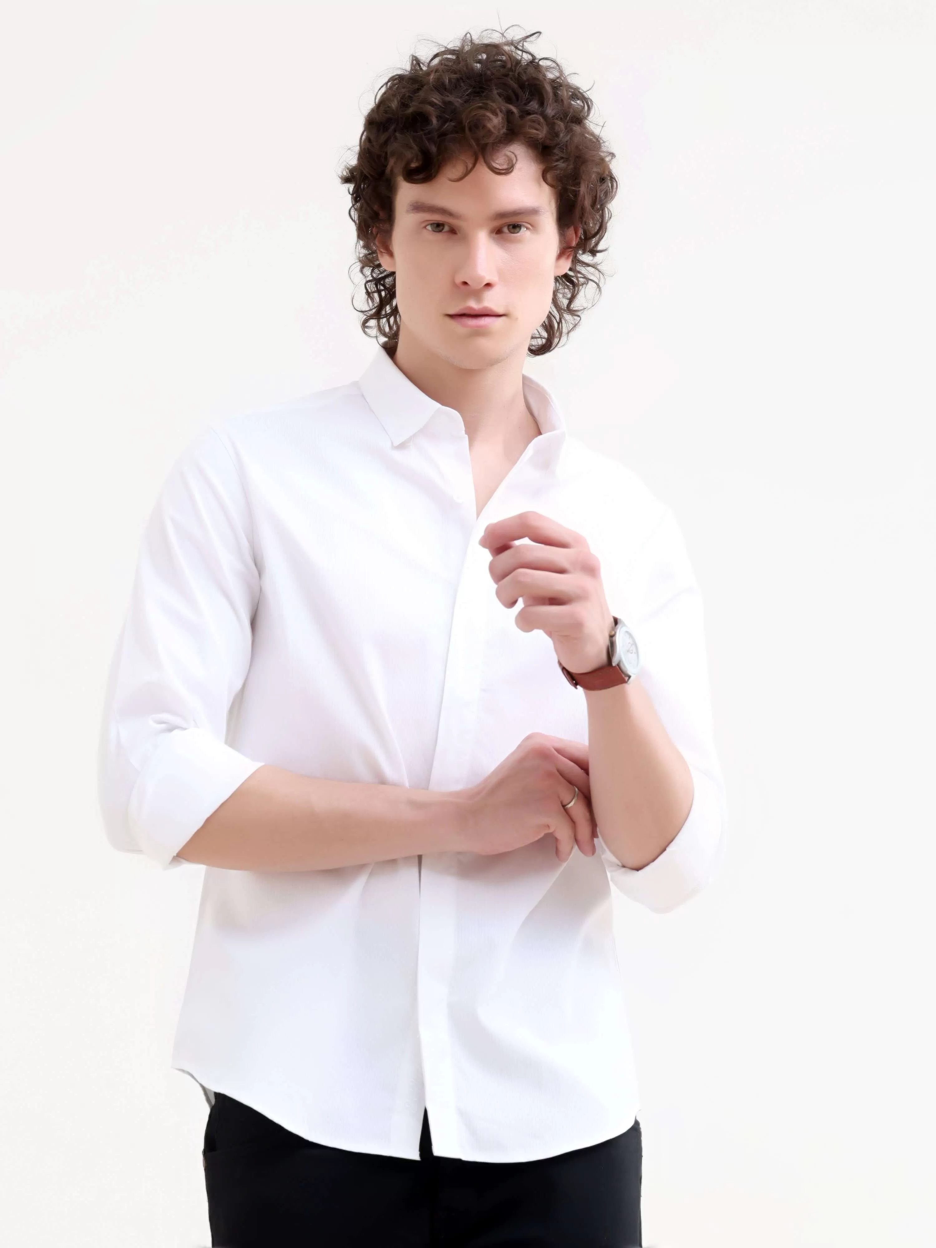 Layerr dusky white solid shirt