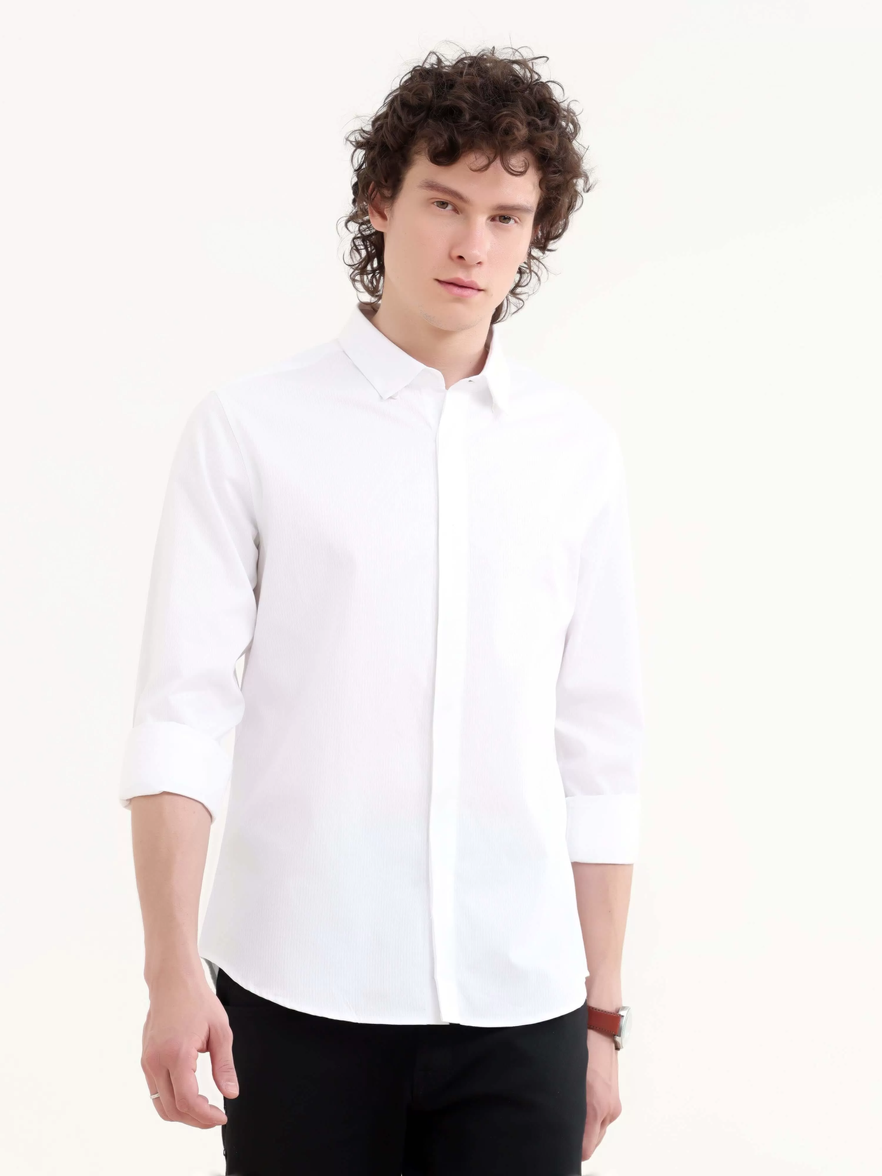 Layerr dusky white solid shirt