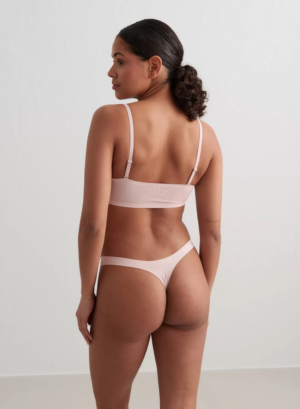 Pale Pink Invisible Thong 3-pack