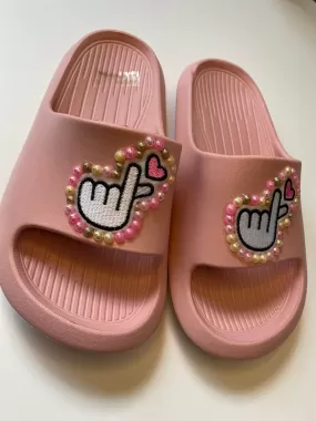 PINK GIRLS LOVE STYLE SLIDES