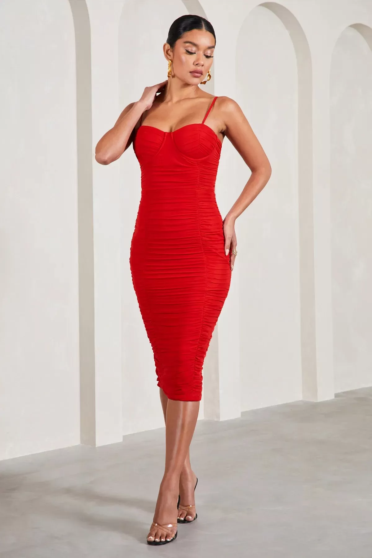 Ruched zip back split hem dress in red